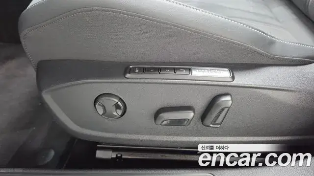 Volkswagen Golf 2026 — Şəkil 10/36