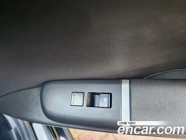 Hyundai Grandeur 2023 — Фото 11/20