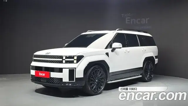 Hyundai Santa Fe 2023 — Фото 1/20