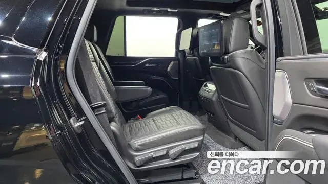 Cadillac Escalade 2022 — Photo 13/38