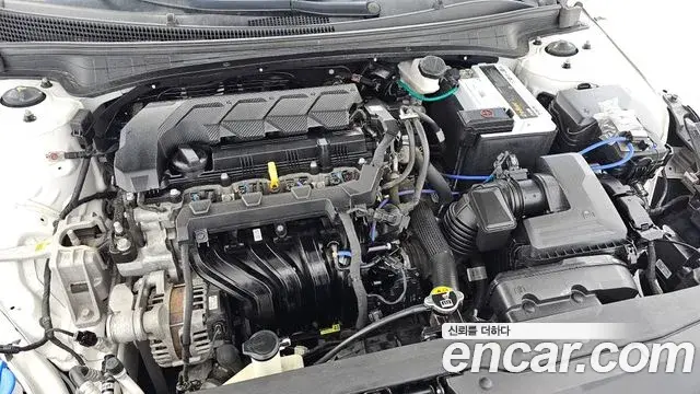 Hyundai Avante 2020 — Фото 6/20