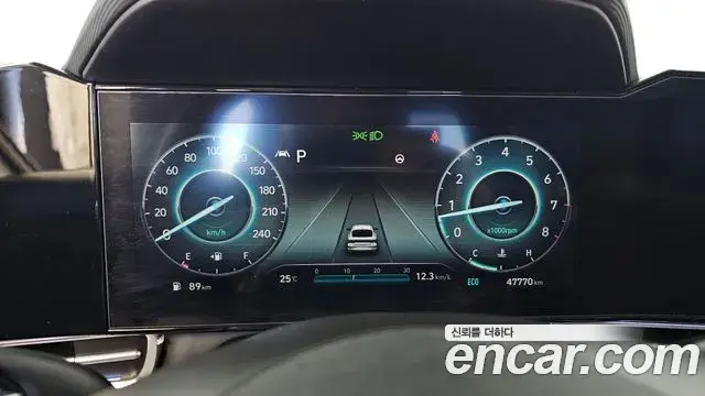 Hyundai Avante 2020 — Фото 8/20