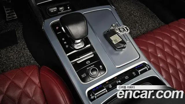 Kia Stinger Meister 2022 — Photo 33/35