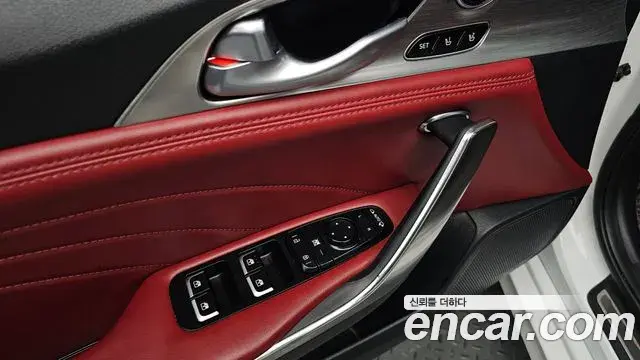 Kia Stinger Meister 2022 — Photo 19/35