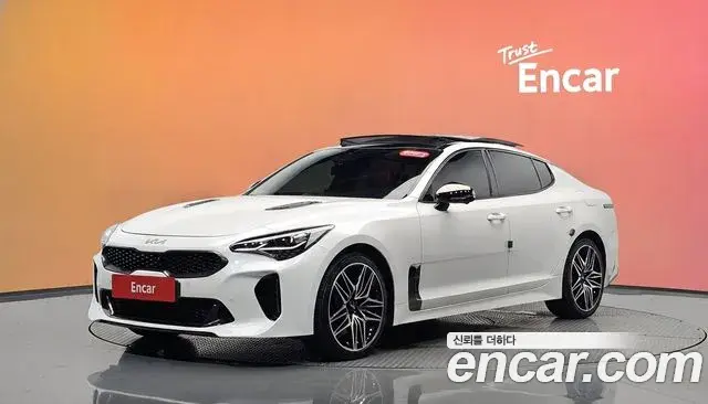 Kia Stinger Meister 2022 — Photo 27/35