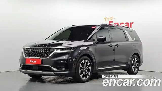 Kia Carnival 2023 — Фото 1/20