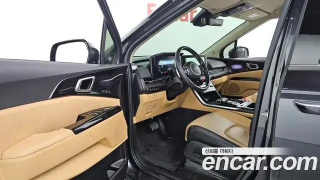 Kia Carnival 2023 — Фото 10/20