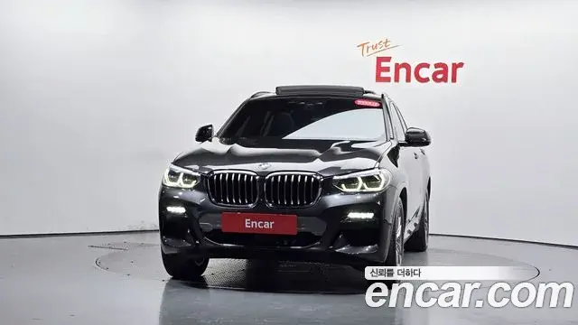 BMW X4 2020 — Фото 3/20