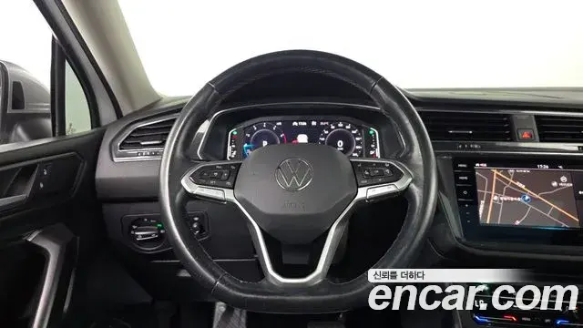 Volkswagen Tiguan Allspace 2023 — ფოტო 24/38