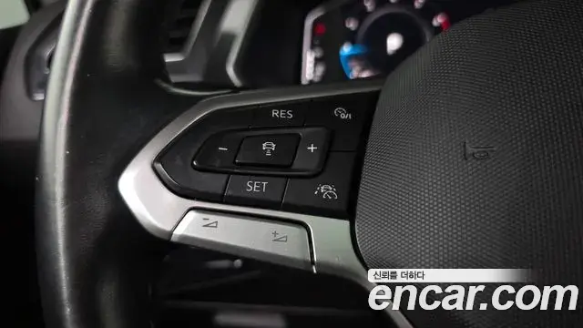 Volkswagen Tiguan Allspace 2023 — ფოტო 13/38