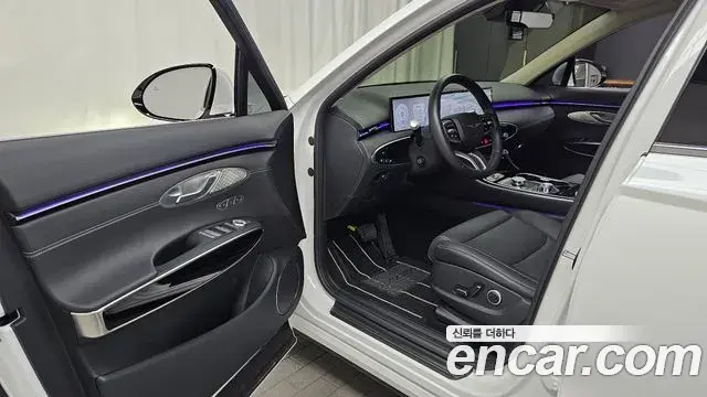 Genesis GV70 2025 — Photo 7/31