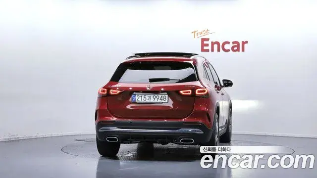 Mercedes-Benz GLA-Class 2022 — Фото 4/20