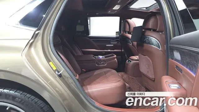 Genesis G90 2023 — Фото 11/20