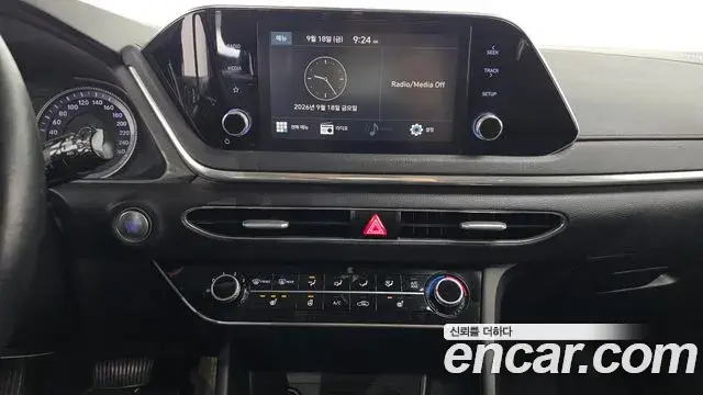 Hyundai Sonata 2020 — Фото 14/20