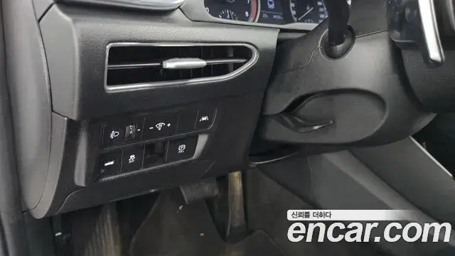 Hyundai Sonata 2020 — Фото 19/20