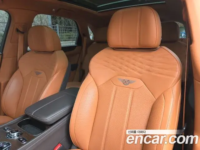 Bentley Bentayga 2024 — Şəkil 3/20