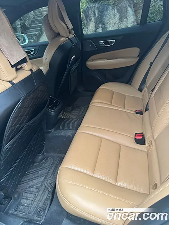 Volvo V60 Cross Country 2020 — Photo 20/20