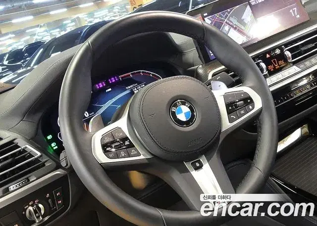 BMW X4 2025 — Фото 11/20