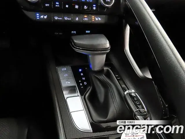 Hyundai Avante 2022 — Фото 8/20