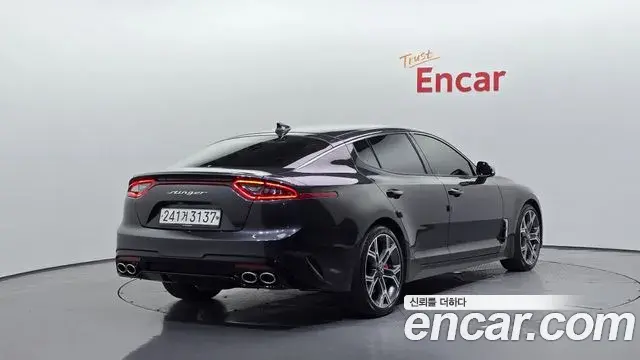 Kia Stinger 2019 — Photo 7/20