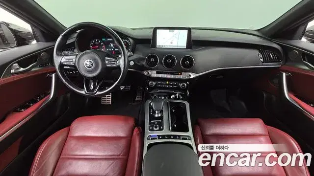 Kia Stinger 2019 — Photo 10/20