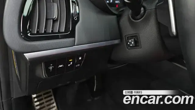 Kia Stinger 2019 — Photo 1/20