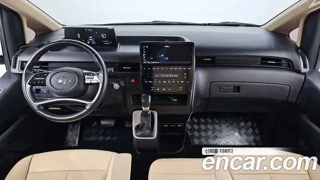 Hyundai Staria 2022 — Фото 7/20