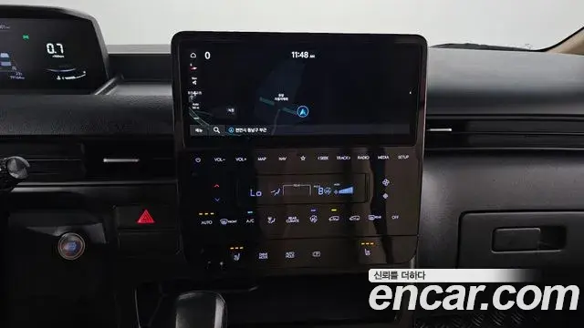 Hyundai Staria 2022 — Фото 16/20
