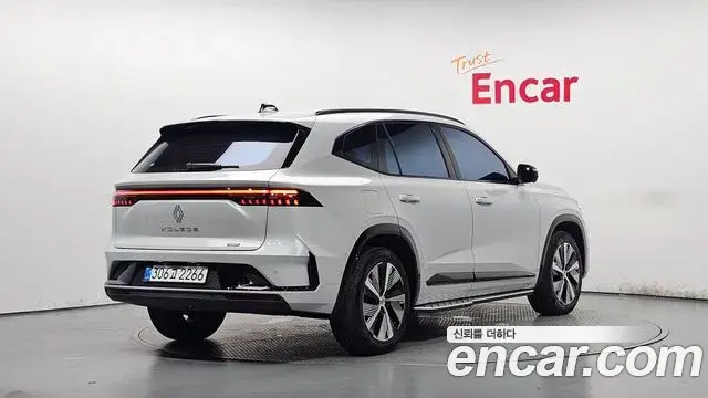 Renault Samsung Grand Koleos 2025 — ფოტო 24/34