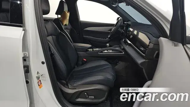 Renault Samsung Grand Koleos 2025 — ფოტო 15/34