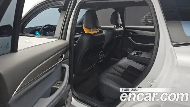 Renault Samsung Grand Koleos 2025 — ფოტო 10/34