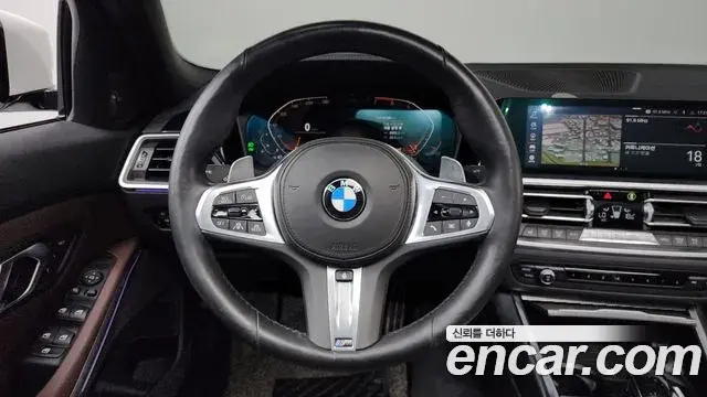 BMW 3 Series 2019 — Фото 13/20