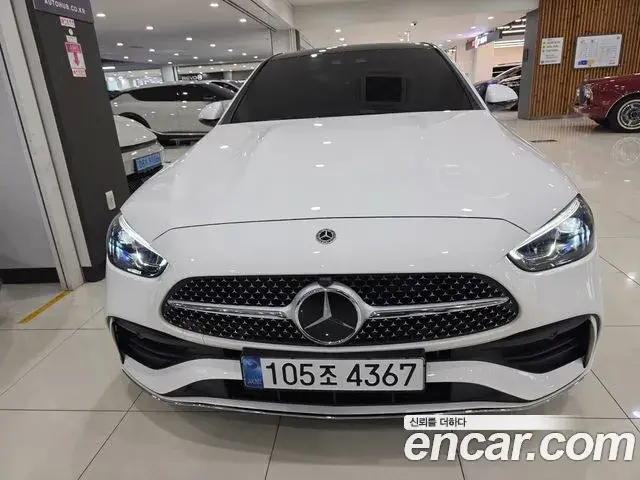 Mercedes-Benz C-Class 2026 — Фото 2/17
