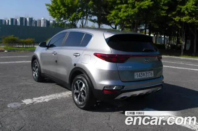 Kia Sportage The Bold 2020 — Фото 2/20