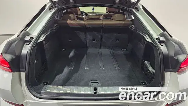 BMW X6 2022 — Фото 19/20