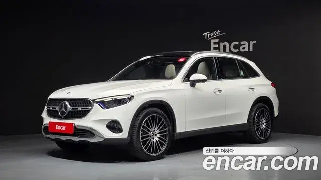 Mercedes-Benz GLC-Class 2026 — Фото 1/20