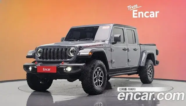Jeep Gladiator 2025 — Фото 1/20