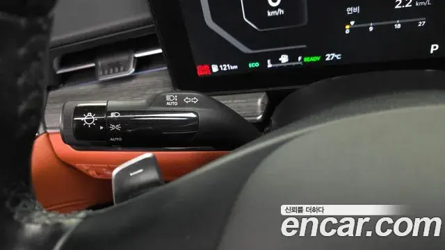 Kia K5 2024 — ფოტო 30/33