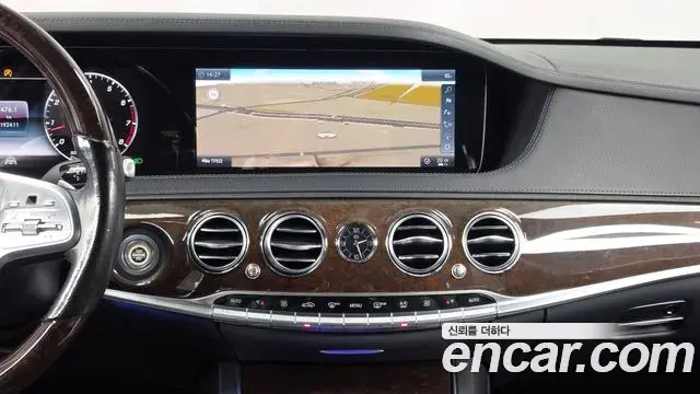 Mercedes-Benz S-Class 2018 — Фото 14/20