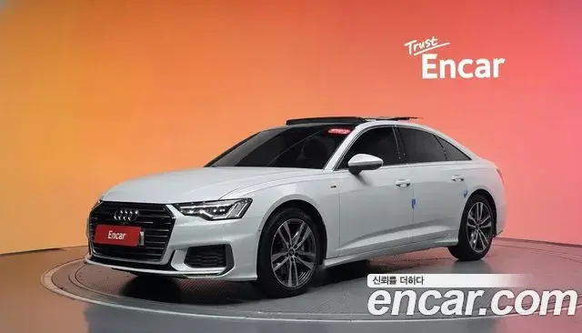 Audi A6 2022 — Фото 1/20