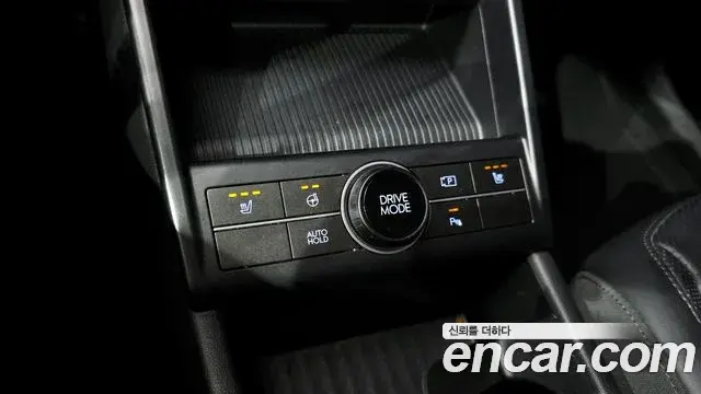 Hyundai Kona 2023 — Фото 13/20