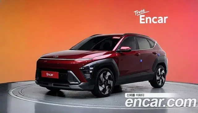 Hyundai Kona 2023 — Фото 1/20