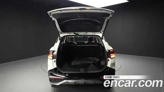 Kia Sportage 2022 — Şəkil 19/36