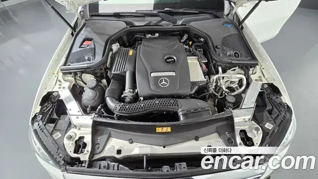 Mercedes-Benz E-Class 2019 — Фото 6/20