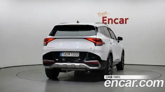 Kia Sportage 2022 — Şəkil 15/32
