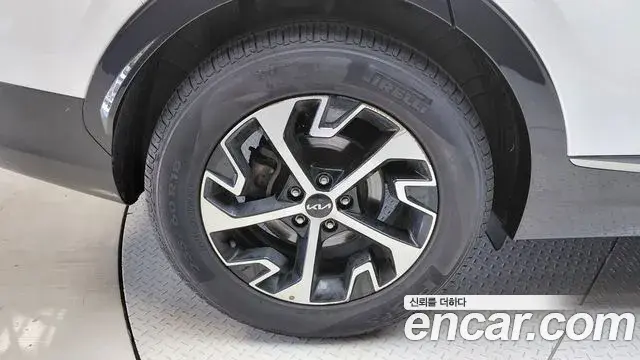 Kia Sportage 2022 — Şəkil 6/32