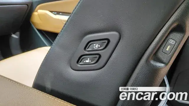 Kia Sportage 2022 — Şəkil 12/32