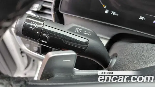 Kia Sportage 2022 — Şəkil 14/32