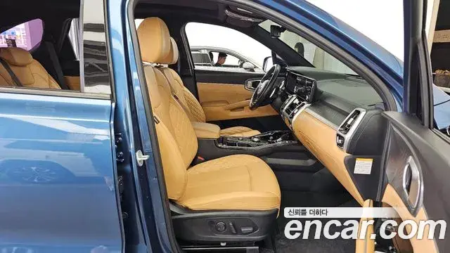 Kia Sorento 2021 — Фото 11/20