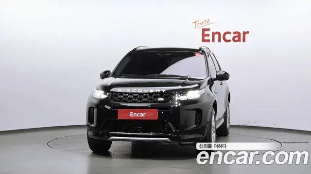 Land Rover Discovery Sport 2025 — Фото 3/20